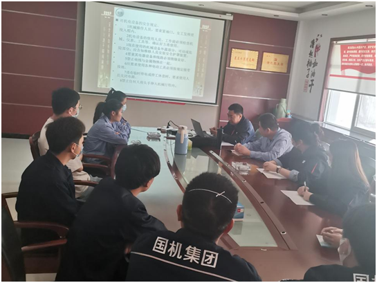 精密軸承制造部組織頂崗實(shí)習生安全教育活動(dòng)